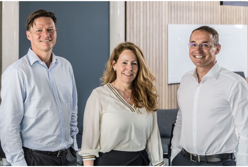 The industry auction house Surplex is now managed by the team of three!